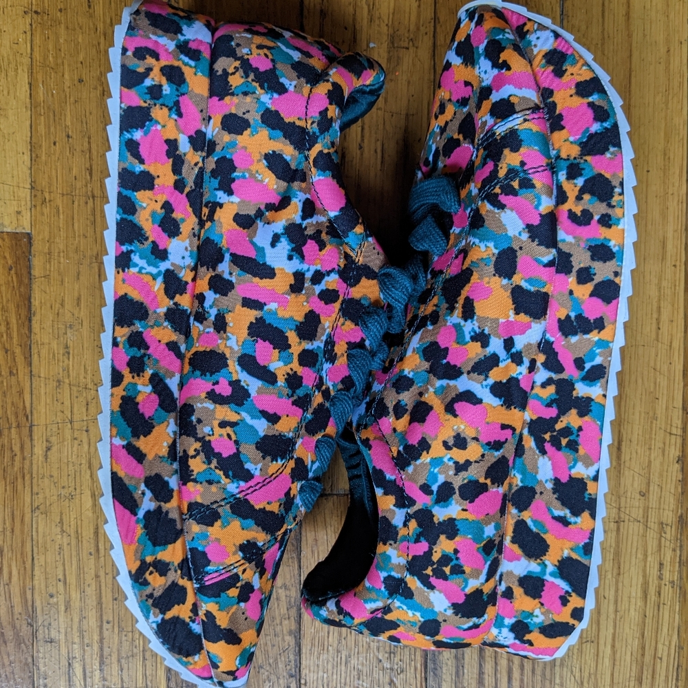 Zara Printed Satin Sneakers Sz 36| 6 US - Picture 8 of 9